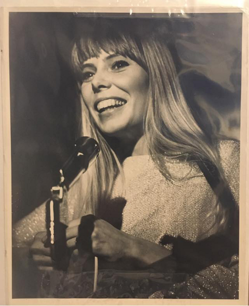 1967 Press photo taken at The Riverboat 