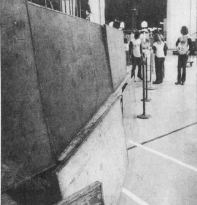 Ithaca Journal (1974.02.23): More tables build a wall around the stage to prevent over-zealous spectators from becoming part of the performance. 