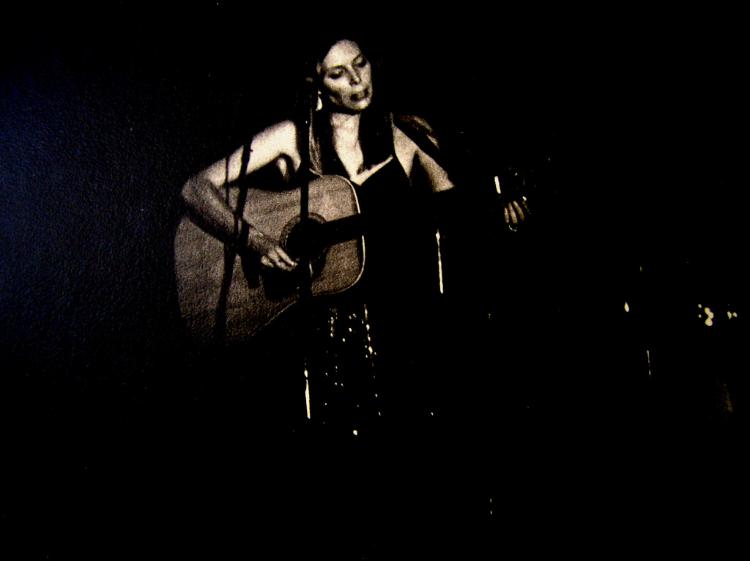 Joni Mitchell at Constitution Hall, 1974 [lookingforacause]