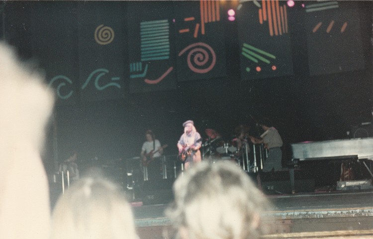 Joni on stage at the Theatre Champs Elysee April 30 1983 (Home snap, anitagabrielle) 