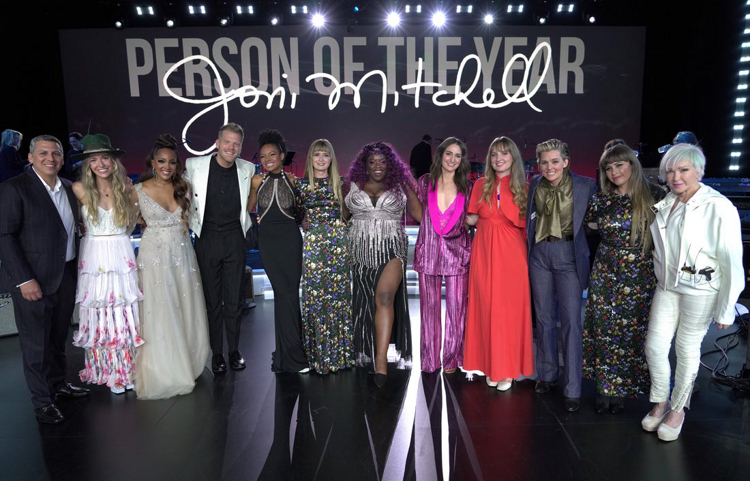 Mike Elizondo, Mickey Guyton, Scott Hoying, Allison Russell, Holly Laessig, Yola, Sara Bareilles, Madison Cunningham, Brandi Carlile, Jess Wolfe, and Cyndi Lauper (Photo by Kevin Mazur/Getty Images for The Recording Academy) 