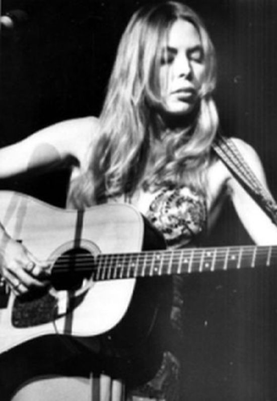 Joni Mitchell Library Safaris To The Heart Of All That Jazz Jonimitchell Com July 22 17